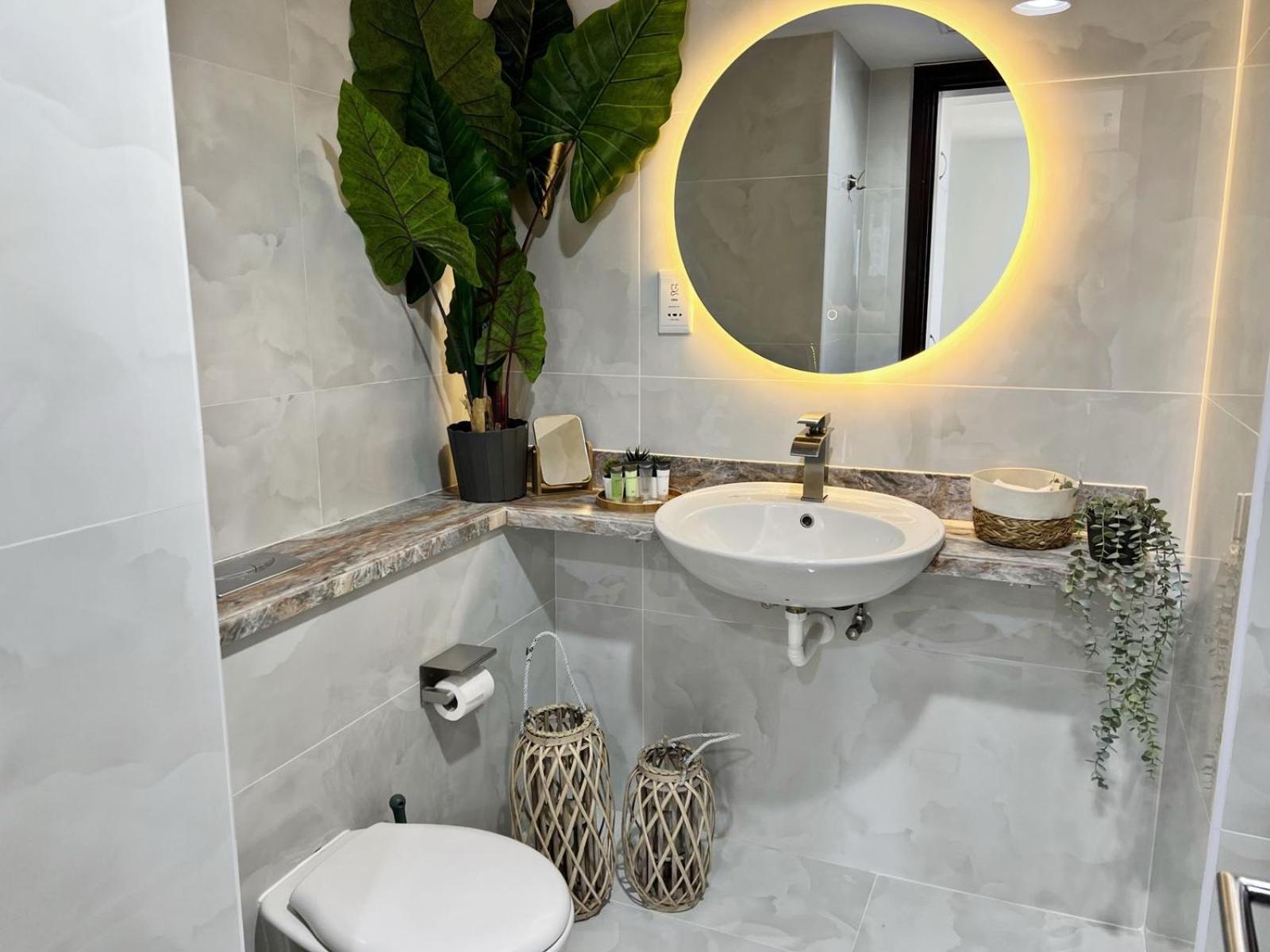 Newly Renovated Marina & Sea View Family Condo 迪拜 外观 照片